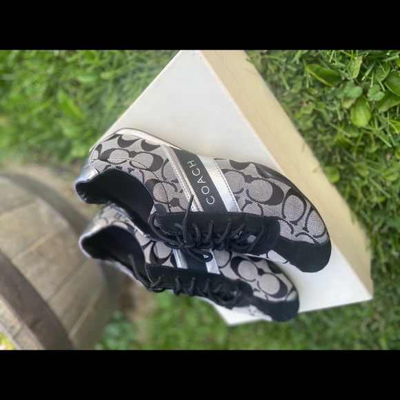 Coach Sneakers - Picture 5 of 6